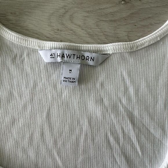 41‎ Hawthorn Garcelle Soft Square Fitted Rib Knit Top White M NWOT - Picture 4 of 4